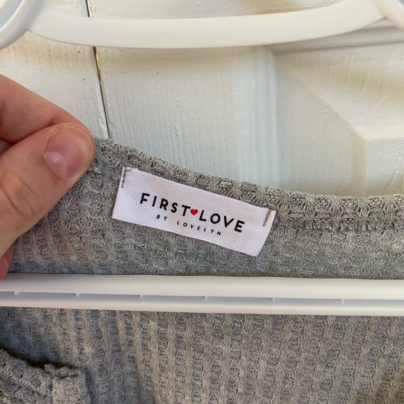 FIRST LOVE | Long Sleeve Waffle Peplum - Picture 3 of 3